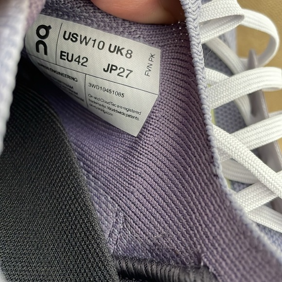 On cloud Swift NWOT - Picture 3 of 5